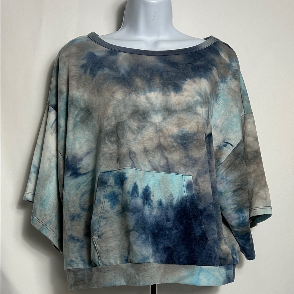 Oli Viv Women’s Size Medium Tie-Dye Pullover Lightweight Sweatshirt Top